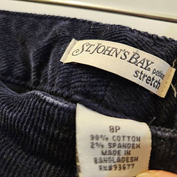 St. JOHNS BAY PETITE stretch corduroy pants Navy Blue size 8P - Picture 4 of 5